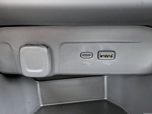 New 2026 Chevrolet Trax LS w/ Driver Confidence Package image 20