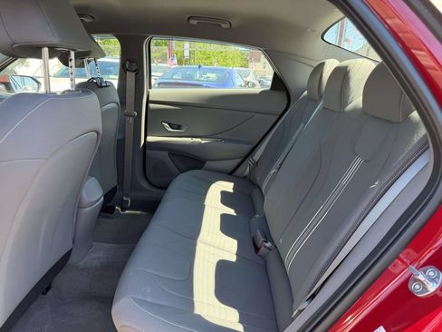 Certified 2023 Hyundai Elantra SEL w/ Convenience Package FWD image 13