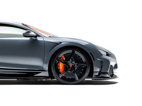 Used 2024 Bugatti Chiron Super Sport image 9