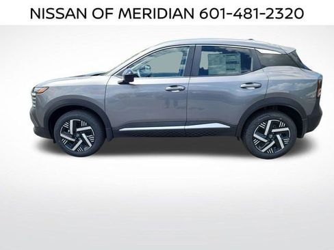 New 2026 Nissan Kicks SV w/ SV Premium Package FWD image 2