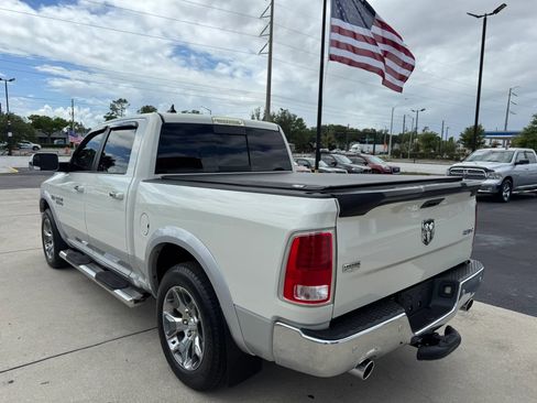 Used 2017 RAM 1500 Laramie w/ Convenience Group image 4
