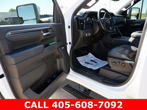 Certified 2024 GMC Sierra 3500 AT4 w/ AT4 Premium Plus Package AWD/4WD image 42