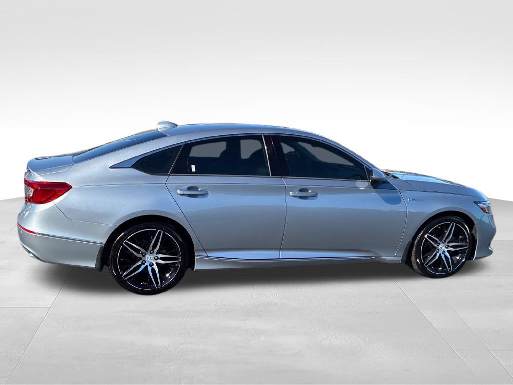 Used 2022 Honda Accord Touring image 6