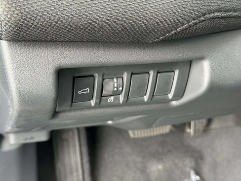 Certified 2026 Subaru Outback Premium AWD/4WD image 19