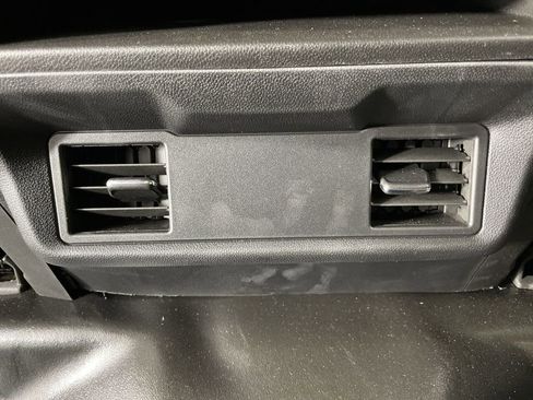 Used 2024 GMC Sierra 2500 Pro w/ Convenience Package image 20