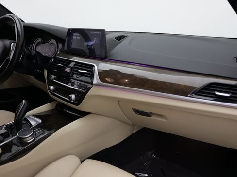 Used 2017 BMW 530i RWD image 44