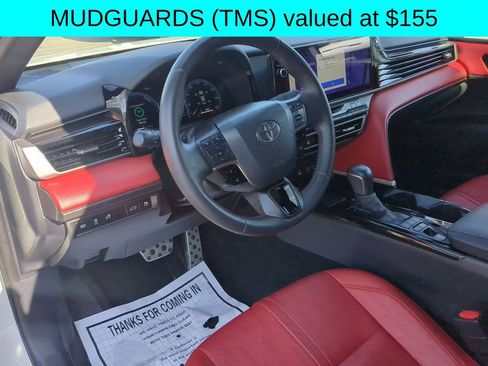 Used 2025 Toyota Camry XSE image 12