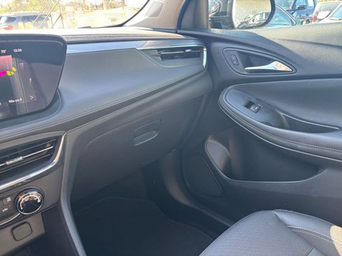 Used 2025 Buick Encore GX Preferred image 33