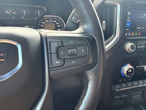 Used 2021 GMC Sierra 1500 AT4 w/ AT4 Premium Package AWD/4WD image 18