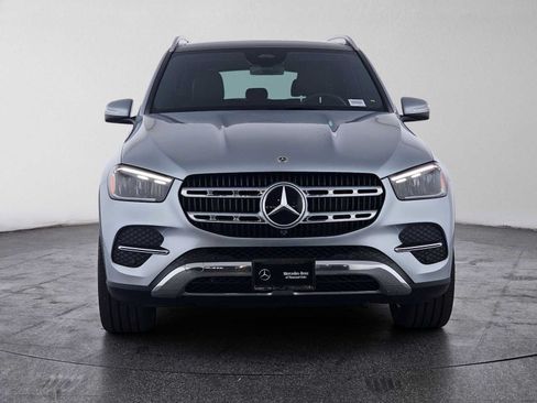 Certified 2025 Mercedes-Benz GLE 450 4MATIC image 8