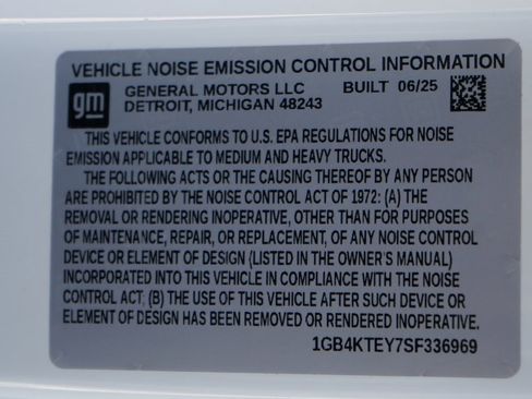 Used 2025 Chevrolet Silverado 3500 LT w/ Convenience Package image 50