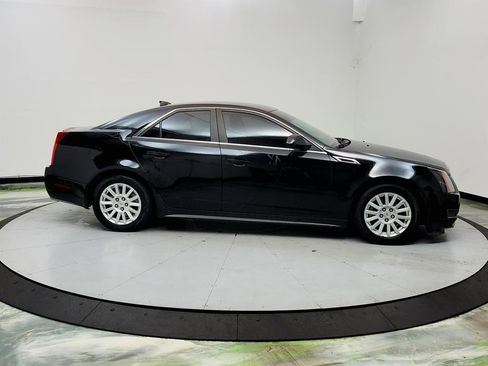 Used 2011 Cadillac CTS Luxury RWD image 4