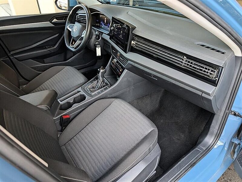 Used 2025 Volkswagen Jetta S FWD image 4