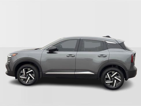 New 2026 Nissan Kicks SV image 2