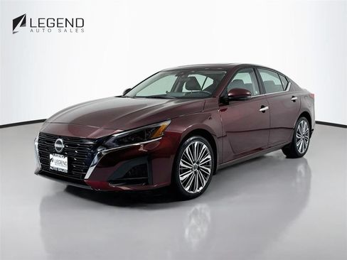 Used 2023 Nissan Altima 2.5 SL AWD/4WD image 1