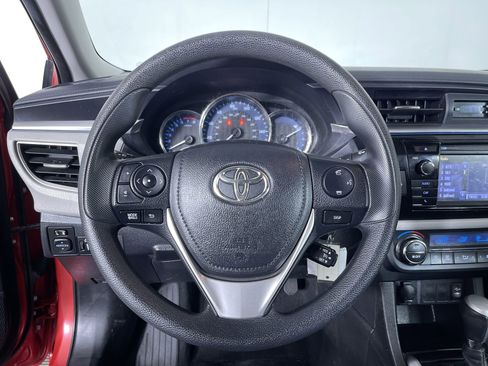 Used 2014 Toyota Corolla LE image 15