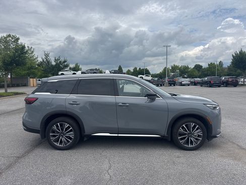 Used 2026 INFINITI QX60 Luxe w/ Cargo Package AWD/4WD image 4