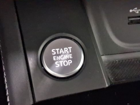 Used 2022 Audi A5 2.0T Premium Plus w/ Premium Plus image 26