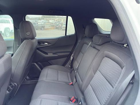 Used 2025 Chevrolet Equinox LT image 12