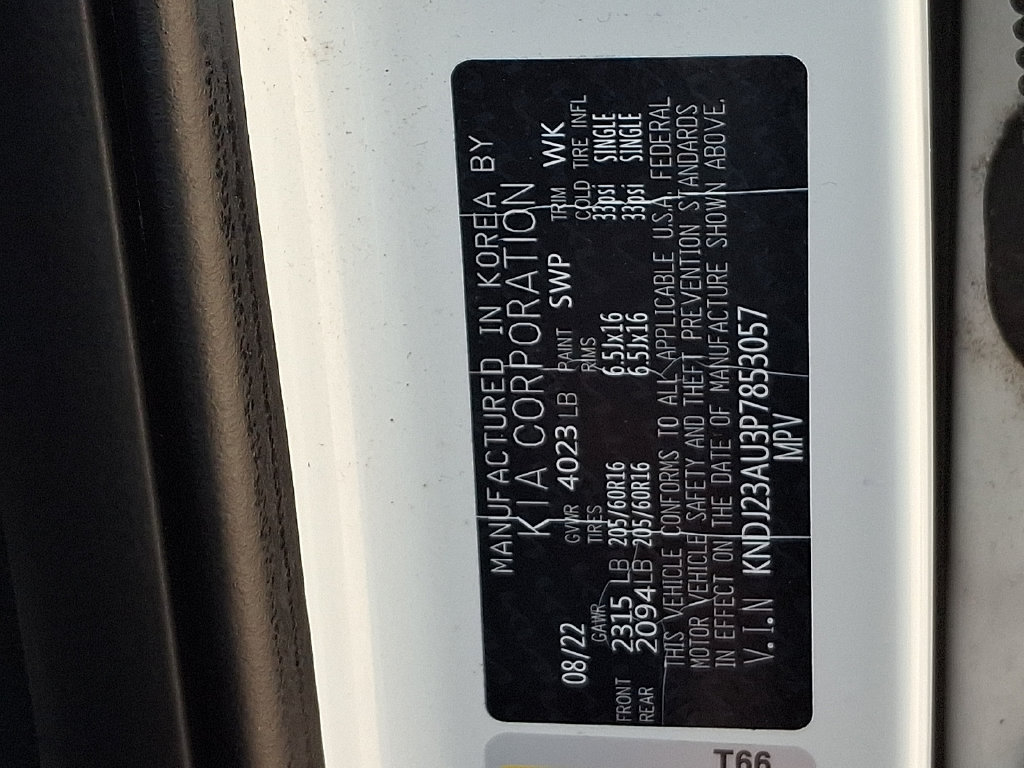 Used 2023 Kia Soul LX w/ LX Technology Package FWD image 25
