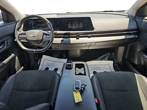 Used 2023 Nissan Ariya AWD image 13
