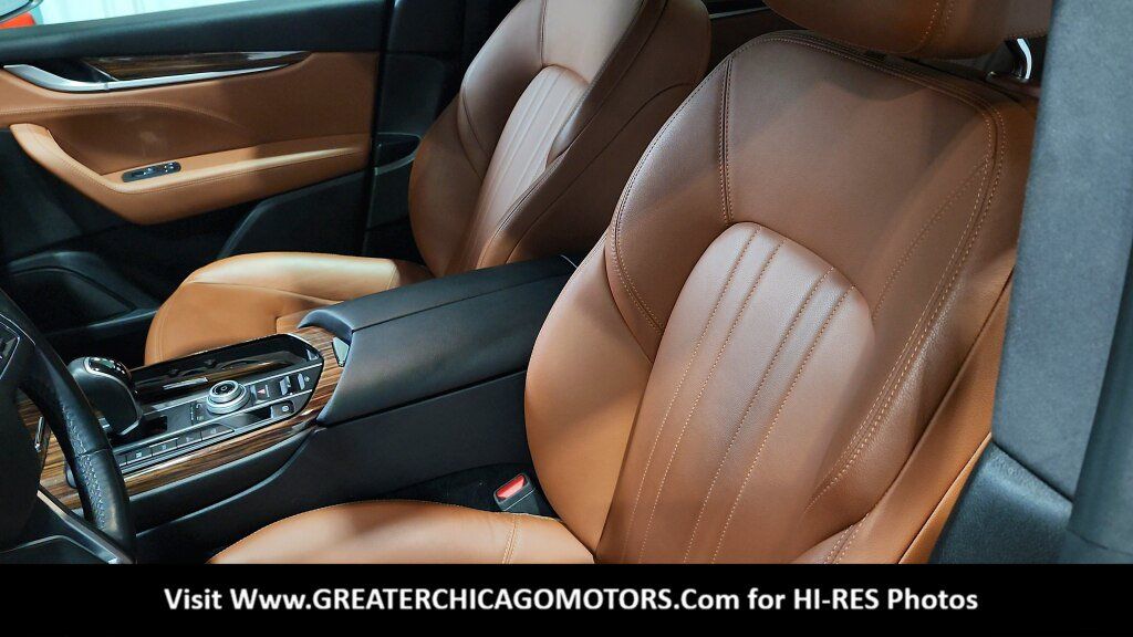 Used 2018 Maserati Levante AWD/4WD image 29