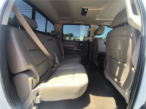Used 2015 GMC Sierra 2500 SLT w/ Duramax Plus Package AWD/4WD image 10
