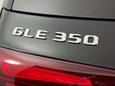 Used 2025 Mercedes-Benz GLE 350 4MATIC image 14