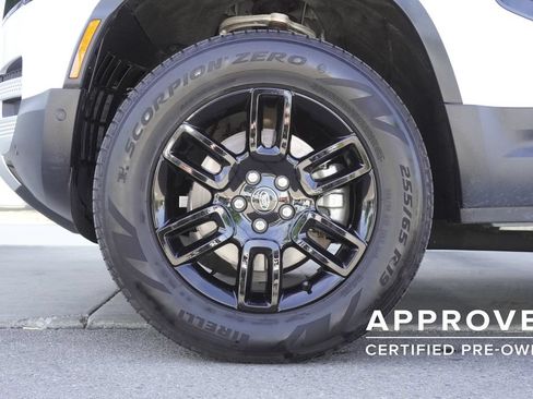 Used 2025 Land Rover Defender 110 S AWD/4WD image 34