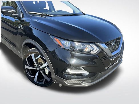 Certified 2022 Nissan Rogue Sport SL image 14
