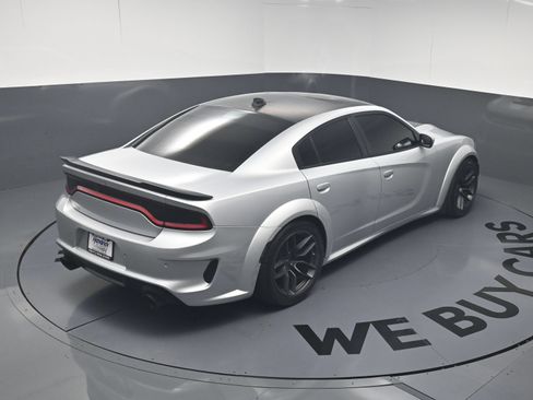 Used 2020 Dodge Charger Scat Pack RWD image 36