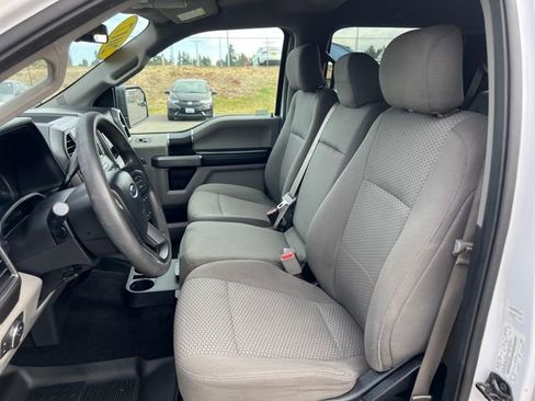 Used 2017 Ford F150 XLT image 31