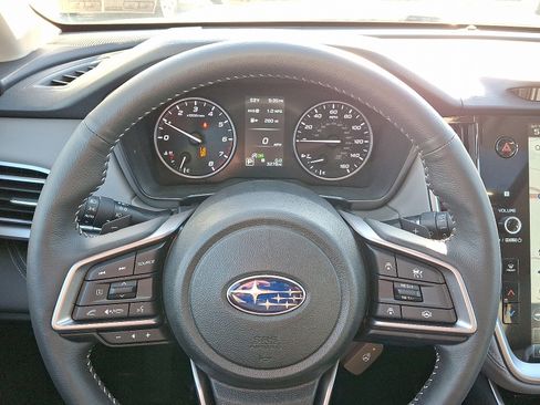 Certified 2025 Subaru Outback Limited image 22