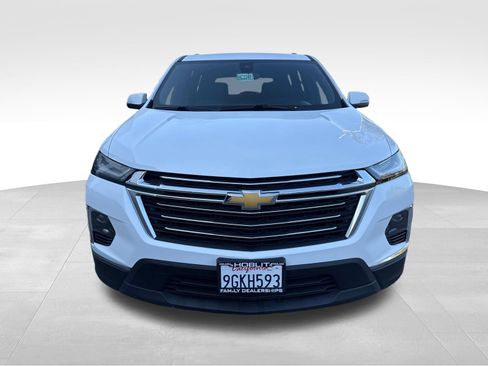 Used 2023 Chevrolet Traverse LT FWD image 8