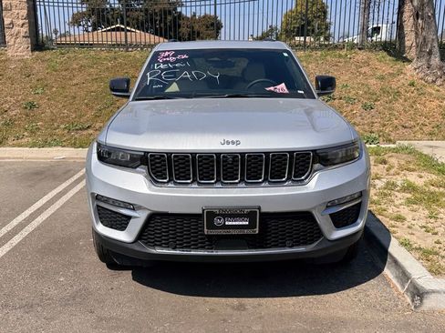 Used 2023 Jeep Grand Cherokee Limited w/ Luxury Tech Group II image 2