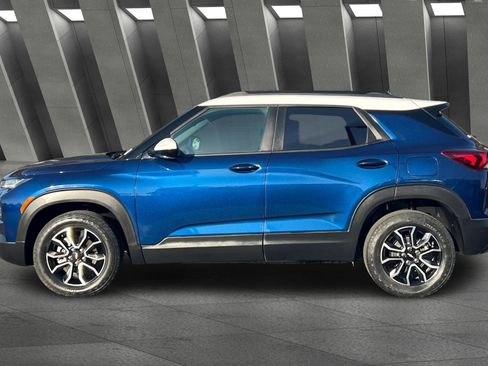 Used 2022 Chevrolet TrailBlazer ACTIV w/ Technology Package image 7