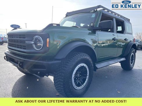 Used 2023 Ford Bronco 4-Door w/ Sasquatch Package image 1