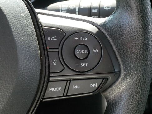 Certified 2025 Toyota RAV4 XLE AWD/4WD image 25