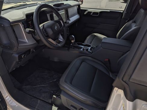 New 2026 Ford Bronco Outer Banks AWD/4WD image 8