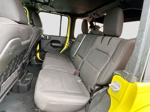 Used 2022 Jeep Wrangler Unlimited Rubicon 4xe w/ Safety Group AWD/4WD image 24