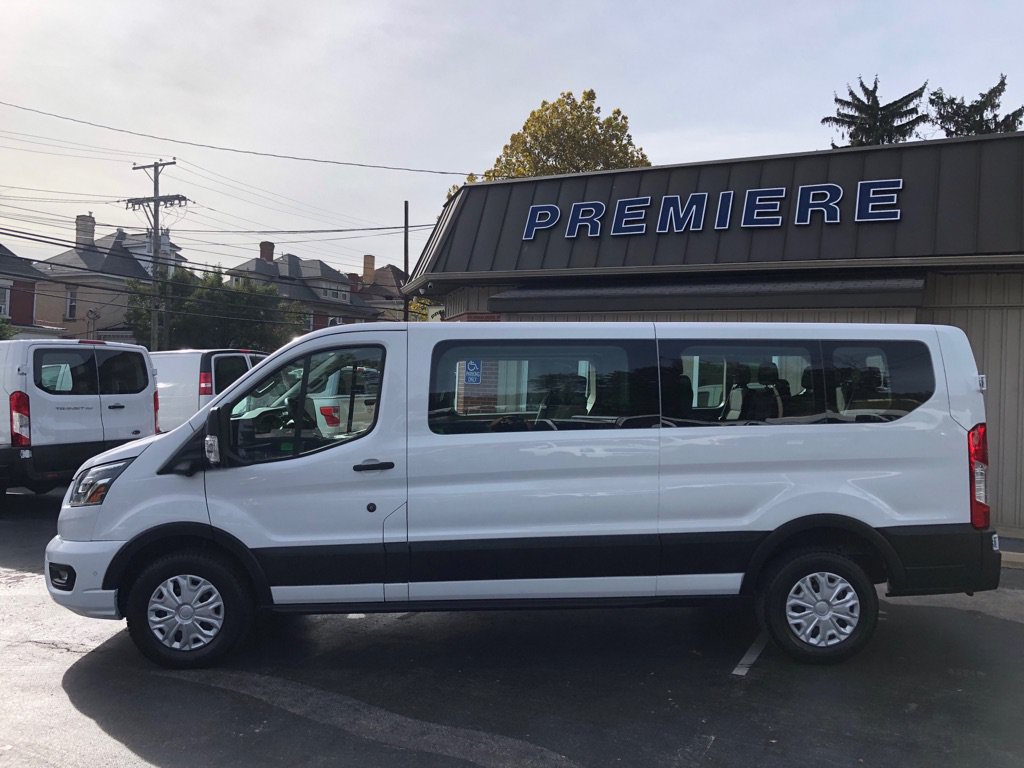 Used 2023 Ford Transit 350 XLT RWD image 3