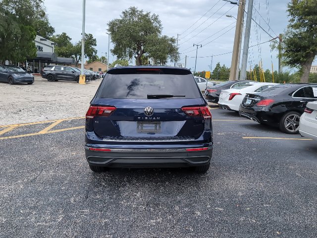 Used 2022 Volkswagen Tiguan SE FWD image 6