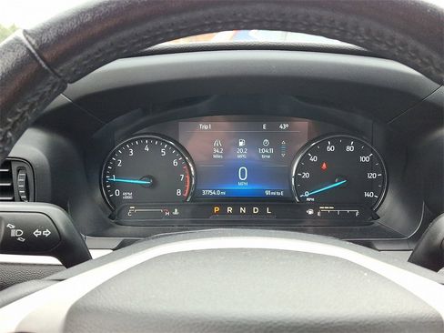 Used 2022 Ford Explorer XLT w/ Equipment Group 202A image 20