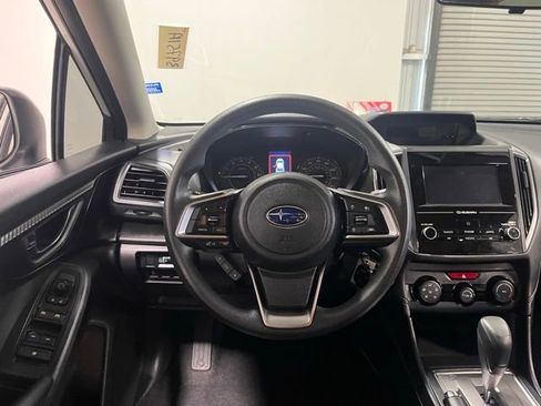 Used 2019 Subaru Impreza 2.0i w/ Eyesight image 22