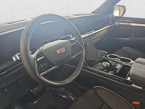 New 2026 Cadillac Escalade Sport w/ LPO, Floor Liner Package image 18