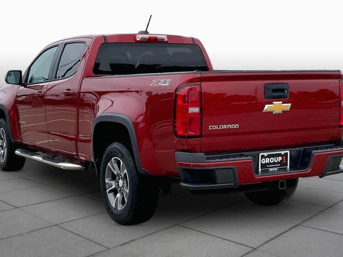 Used 2015 Chevrolet Colorado Z71 AWD/4WD image 12