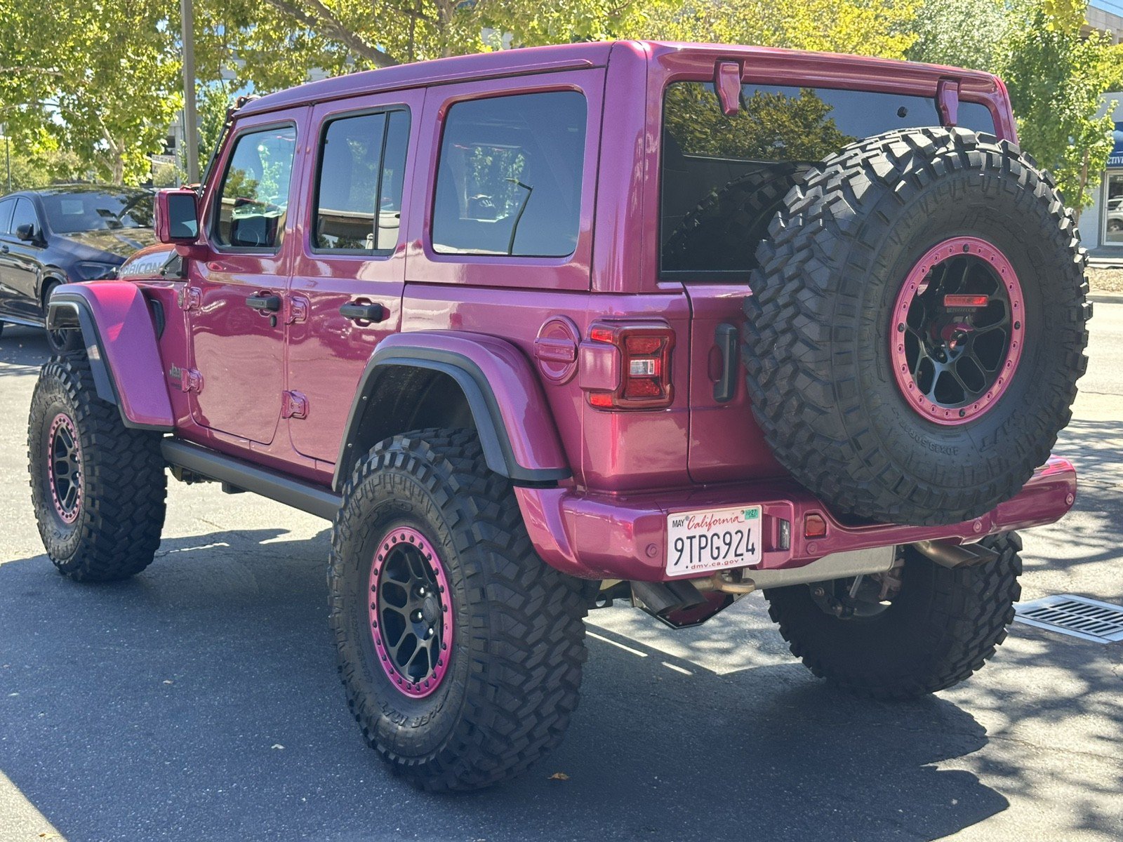 Used 2022 Jeep Wrangler Unlimited Rubicon 392 w/ Xtreme Recon 35" Tire Package AWD/4WD image 11