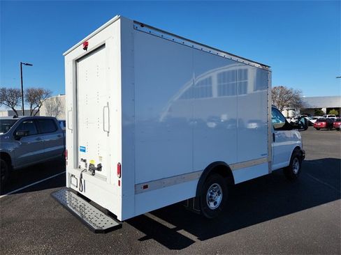 New 2023 Chevrolet Express 3500 w/ Power Convenience Package image 4
