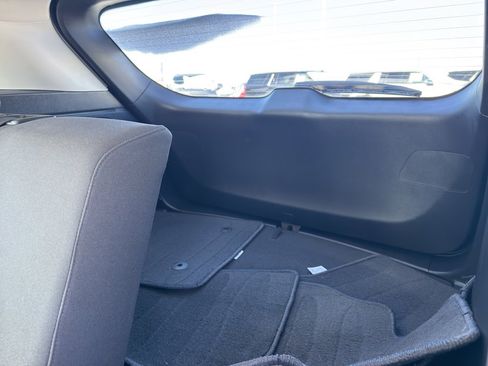 Used 2024 Chevrolet TrailBlazer LT w/ LT Cold Weather Package image 34