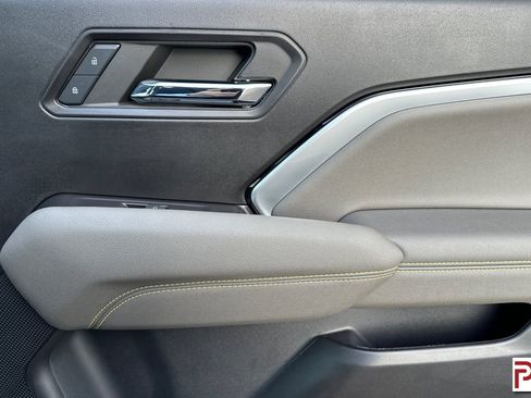 Certified 2024 Chevrolet Colorado ZR2 w/ Technology Package image 20